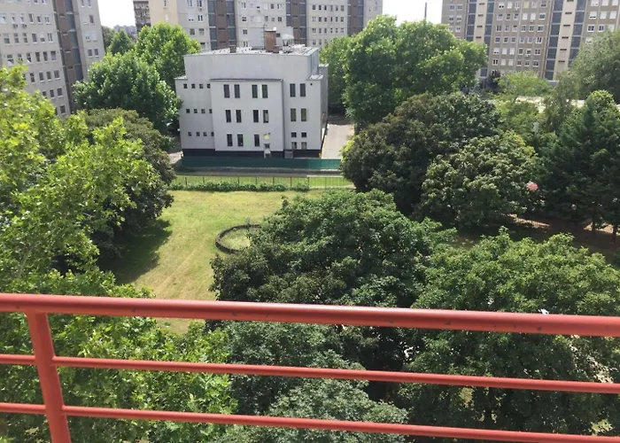 Zazie Apartment With Free Parking